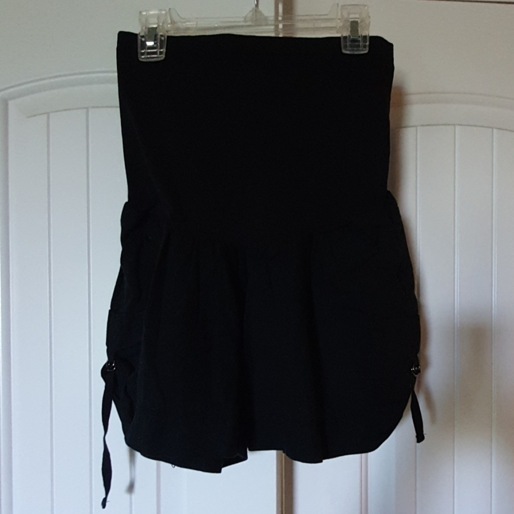 Maternity shorts